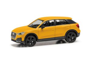 HER028677-002 - Voiture de couleur jaune - AUDI Q2