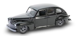 GREEN28150-A - Voiture sous blister de la série Black Bandit - FORD Fordor super deluxe Lowrider 1948