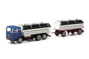 HER317238 - Camion citerne de lait - MAN F8 6x2