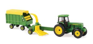 ERT45589 - Tracteur avec ensileuse traînée et remorque – JOHN DEERE 4960