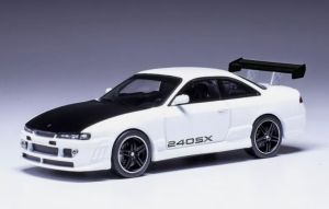 IXOCLC552N.22 - Voiture de couleur blanc de 1997 - NISSAN 240 SX