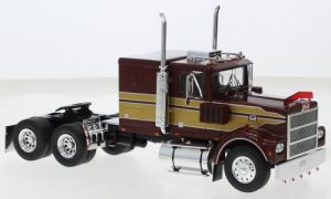 IXOTR157.22 - Camion solo de 1980 couleur bordeaux – MARMON CHDT 6x4