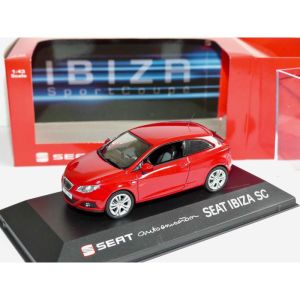 SEAT22IBIZAR - Voiture de 2013 couleur rouge – SEAT Ibiza SC