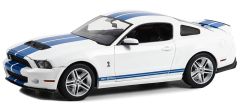 GREEN13674 - Voiture de 2011 couleur blanche -  FORD Mustang GT500