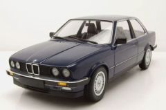 MNC155026009 - Voiture de 1982 couleur bleu - BMW 323i