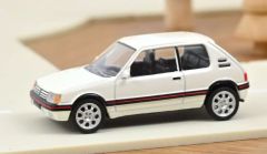 NOREV310526 - Voiture couleur blanche de 1988 – PEUGEOT 205 GTI