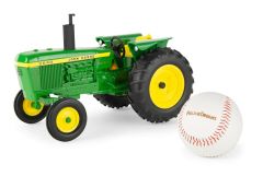 ERT45899 - Tracteur avec balle de Baseball – Field of Dreams – JOHN DEERE 2640