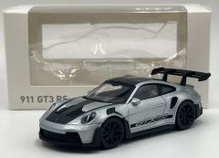 NOREV750049 - Voiture de 2022 couleur argent avec autocollants – PORSCHE 911 GT3 RS