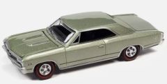 AW64382B-D - Voiture sous blister de 1967 couleur verte – CHEVRY Chevlle SS 396