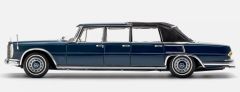 CMC205 - Voiture de couleur bleu - MERCEDES-BENZ 600 Pulmann W100