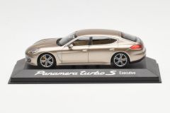 MNC0200600E - Voiture de 2016 couleur beige métallisé – PORSCHE turbo S