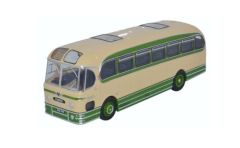 OXF76WFA005 - Autocar de couleur vert et beige – GREENSLADES – AEC Weymann fanfare