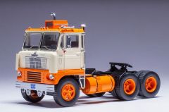 IXOTR188.22 - Camion solo de 1960 couleur orange et beige – WHITE 7400 6x4