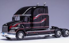 IXOTR198.22 - Camion solo de 2000 couleur noir - MACK Vision