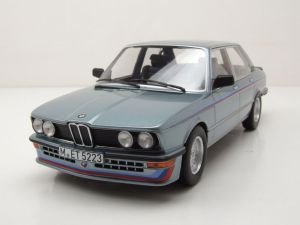 NOREV183290 - Voiture de 1980 couleur bleu métallisé – BMW M535i