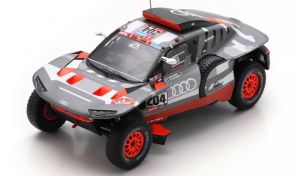 SPAS4559 - Voiture de Rallye Dakar 2023 S.PETERHANSEL-E.BOULANGER n°204 - AUDI RS Q e-tron